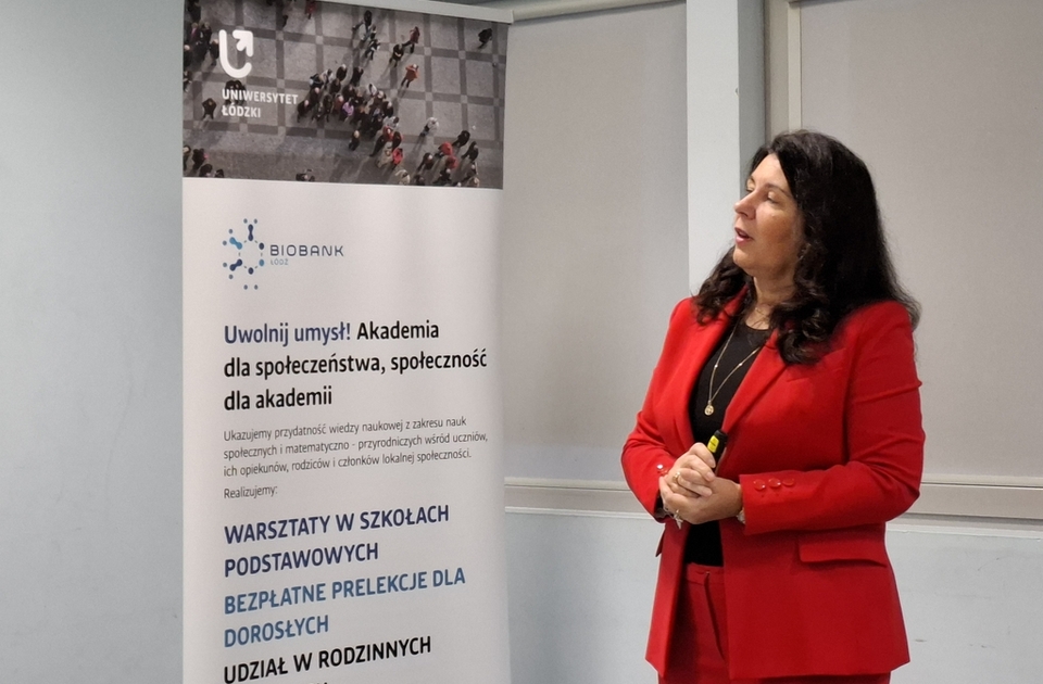 Prefesor Beata Pawłowska - ujęcie w zbliżeniu